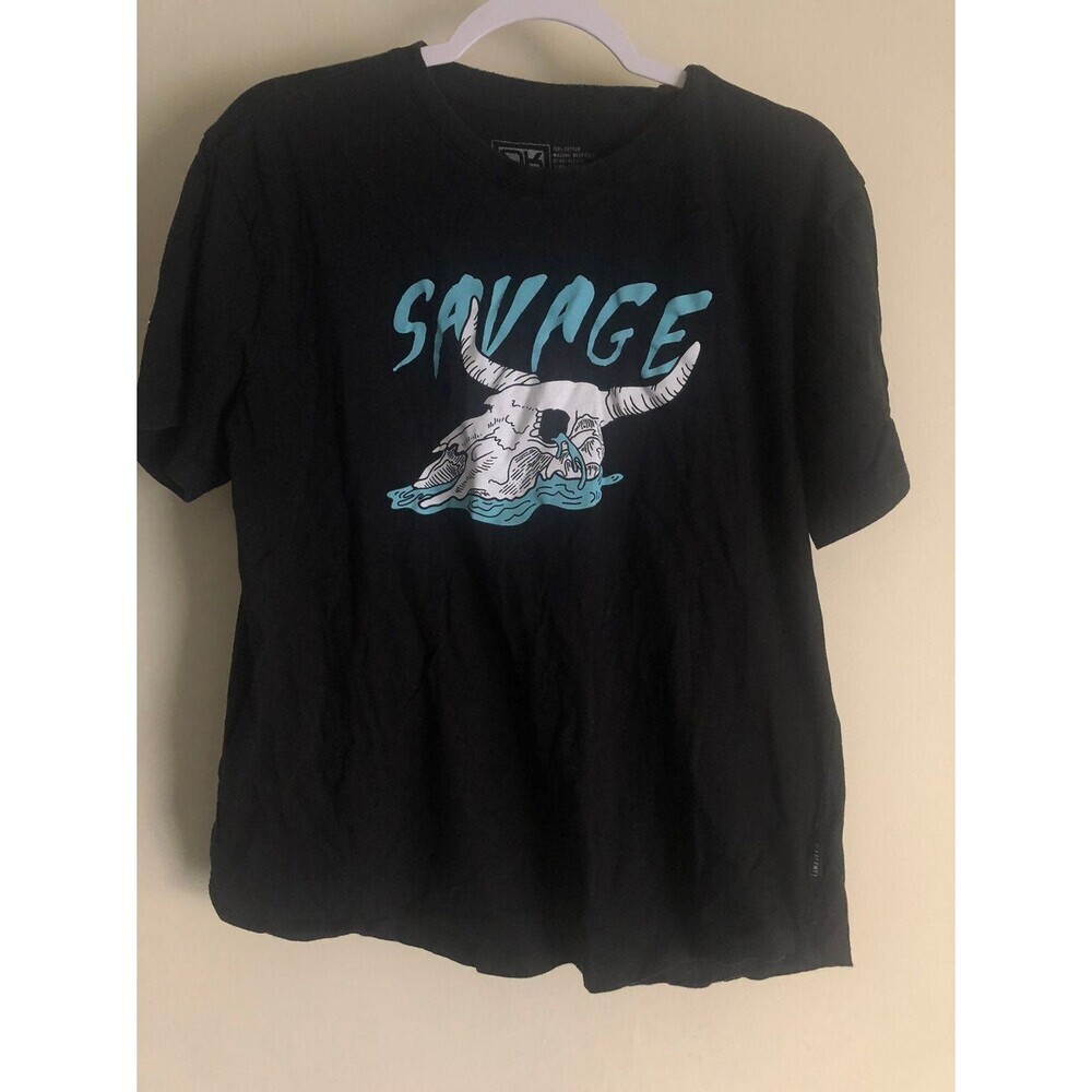 Men’s Savage skull shirt L